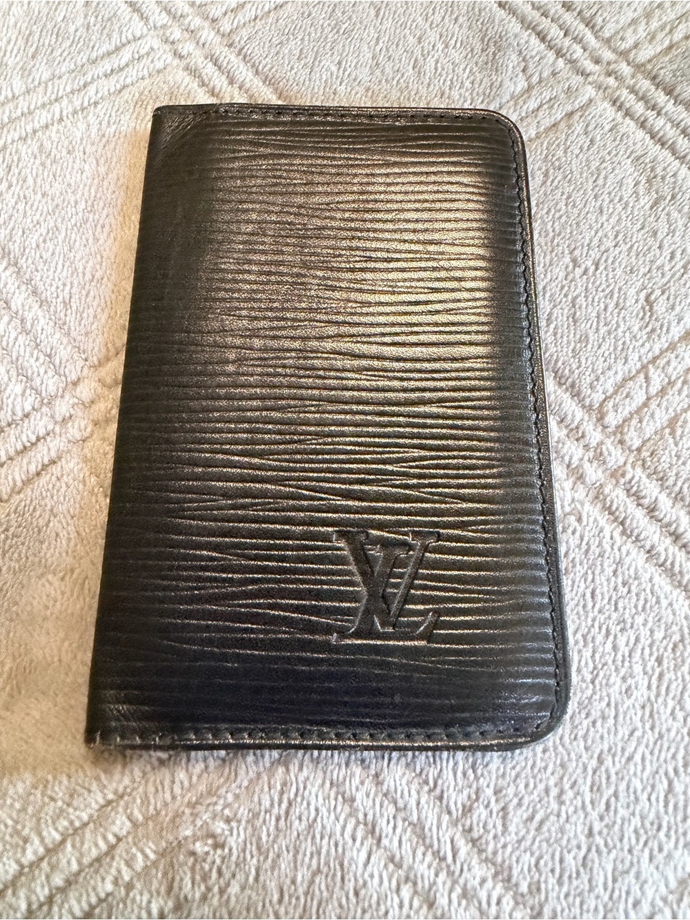 Authentic Louis Vuitton Black Epi Leather Card Holder with Embossed LV